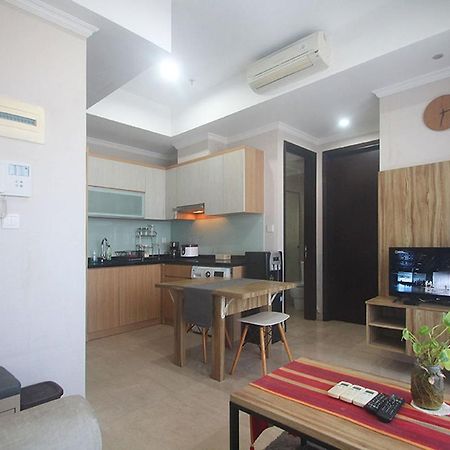 Apartemen Menteng Park By Aparian Giacarta Esterno foto