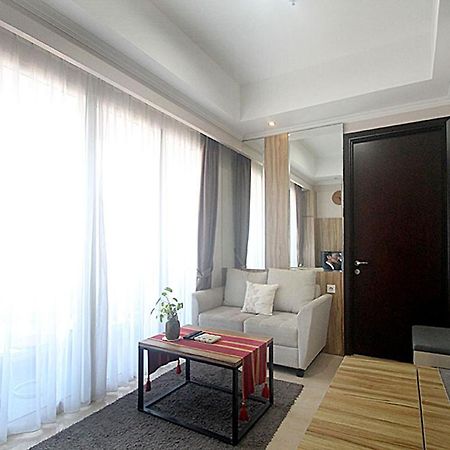 Apartemen Menteng Park By Aparian Giacarta Esterno foto