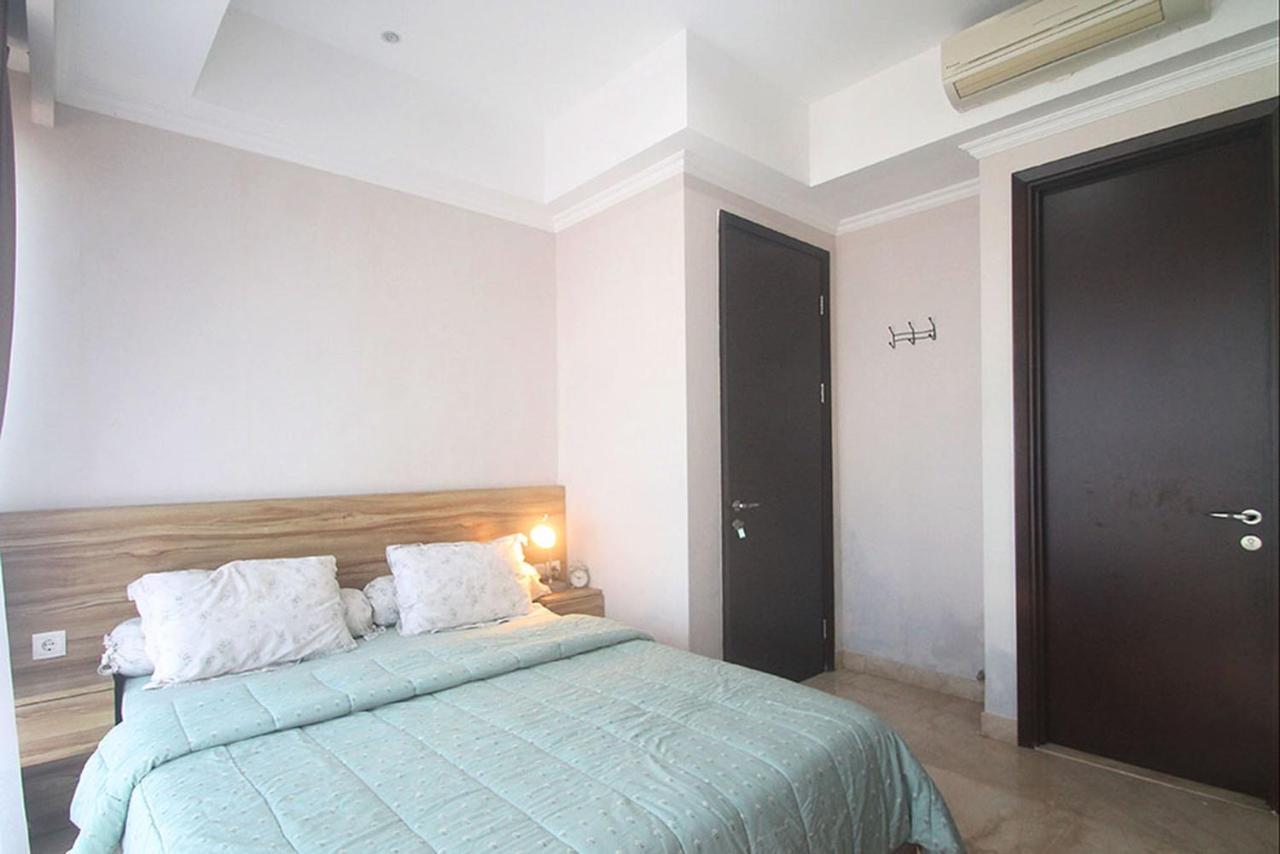 Apartemen Menteng Park By Aparian Giacarta Esterno foto